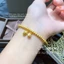 Vòng tay titan nữ không gỉ thiết kế hình bông sen đài sen phong cách cổ điển thanh lịch mẫu mới
