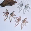 1 Đôi Bông Tai Hình Hoa Lá Đính Đá Thời Trang Nhiều Màu 10.5x5cm