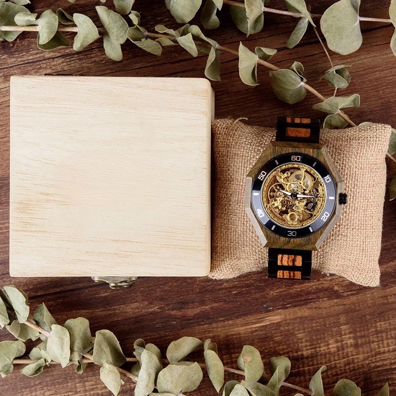 Đồng hồ đeo tay nam vỏ gỗ WoodWatch