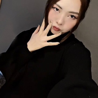 hanglill2504