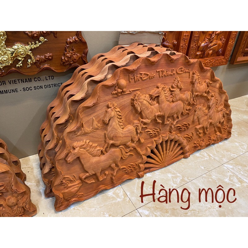 Tranh quạt treo tường Hàng mộc nguyên khối kích thước 50*100cm