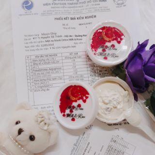 Mặt nạ tươi sữa và hoa hồng Handmade