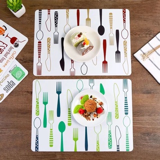 COMBO 2 Tấm lót bàn ăn bằng nhựa PP kích thước 39.9x28.1cm chống trượt không thấm nước và cách nhiệt 88316