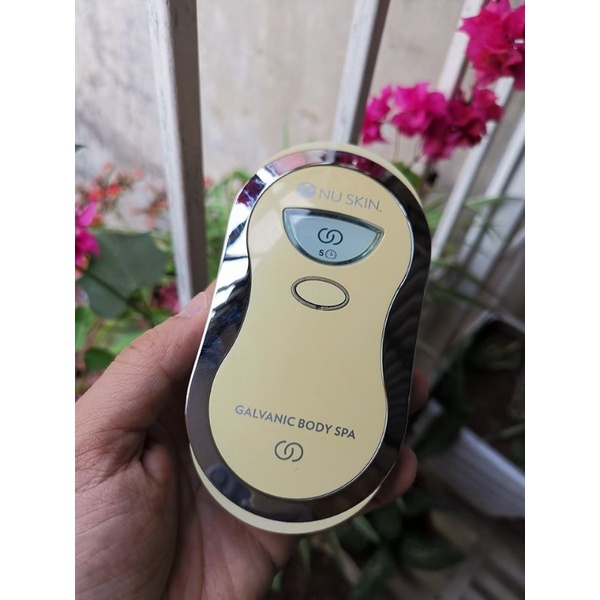NU SKIN GALVANIC BODY SPA Máy massage toàn thân Nuskin
