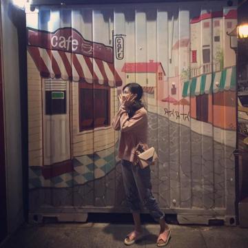 hang_vo49