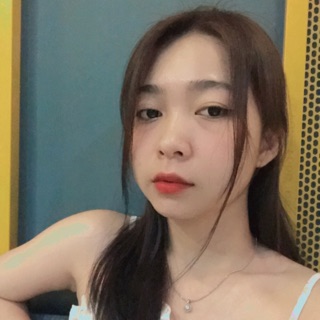 hoangthuy2472000