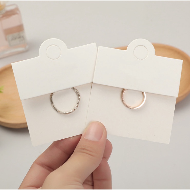 COMBOO 100 TAG NHẪN, TAG KHUYÊN RỐN, TAG TRẮNG BẾ, 4x6cm