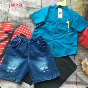 Bộ hươu cao cổ-quần jean màu đậm Hàn Quốc cho bé cực đẹp