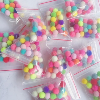 Cục bông quả cầu hạt Pom pom [20 viên] bông bi mềm mại làm thủ công DIY, trang trí noel giáng sinh Tết 1cm 1.5cm 2.0cm 2