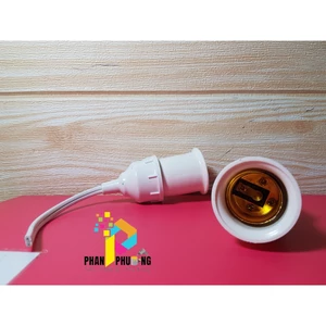 Đui đèn E27 đuôi xoáy đúc liền dây điện 12cm chống chịu nước trang trí ngoài trời