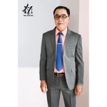 Bộ vest nam 2 nút trung niên màu xám đậm tặng kèm cà vạt ghim cài full size có hộp đựng làm quà tặng — ảnh 5