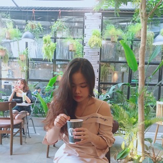 lou_ly5702