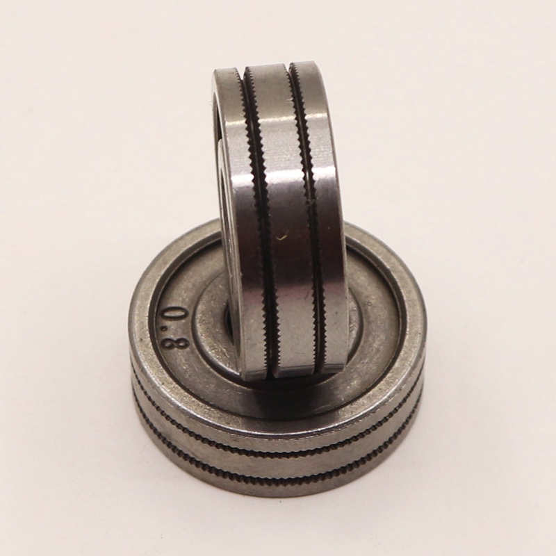 Cuộn dây hàn HIk MIG K Knurl Groove Mang lại tuổi thọ cao và cho ăn mịn 0 8 đến 1 0mm 1 0 đến 1 2mm 0 6 đến 0
