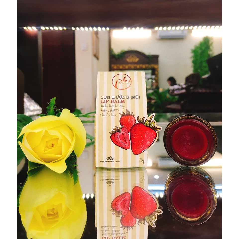Ảnh Son dưỡng môi Phấn Nụ Hoàng Cung dâu tây 5gr /1 hộp 4