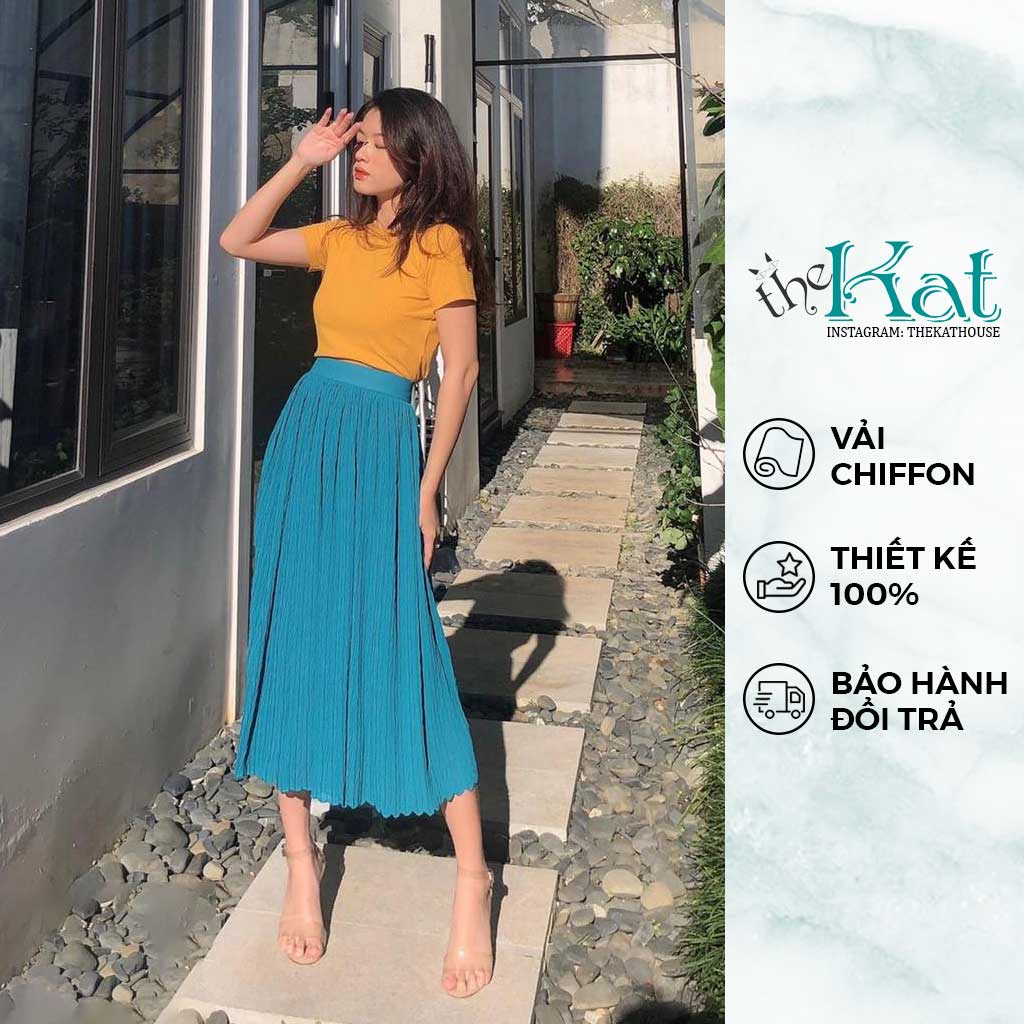 Chân Váy Xếp Ly Lá Trúc The Kat House, mềm mại, dịu dàng từ form dáng, chất liệu và họa tiết dập ly