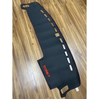 KIA SONET- Thảm Taplo Ô Tô KIA Sonet 2021-2025 Chất Liệu Tuyết Nhung và Carbon cao cấp Hàng loại 1 chống nắng, nóng.