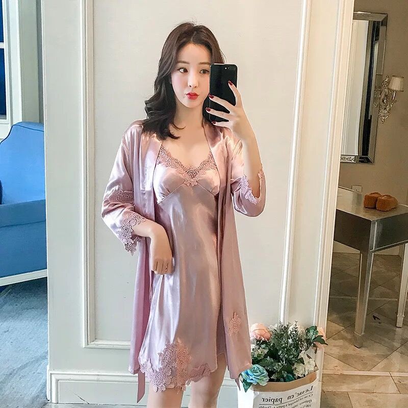 Bộ Đồ Ngủ Lụa Cổ Chữ V Gợi Cảm Với Áo Choàng Và Váy Cho Nữ)