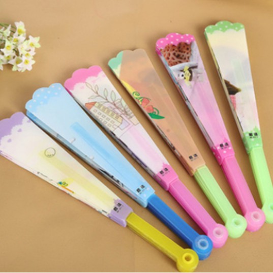 🍉(Set) Quạt gấp nhựa size lớn (dài 24cm, rộng 42cm khi xòe) DUASHOP.