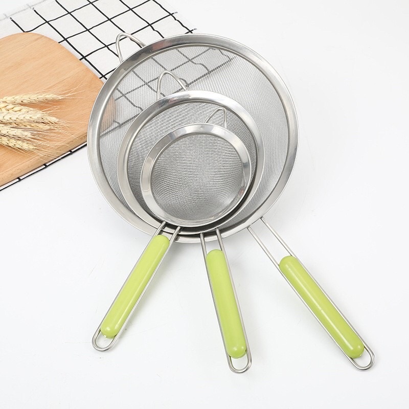 Rây lọc thực phẩm viền Inox cán xanh cao cấp ( lọc cua cá bột cháo, nước ép, thức ăn dặm cho bé )