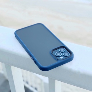 Ốp Likgus lưng nhám chống sốc viền màu cho iphone 12/12pro/12promax/13/13pro/13promax/14/15/pro/promax