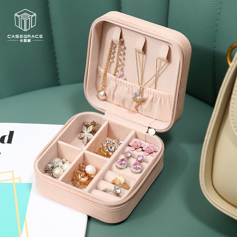 Hộp đựng bảo vệ đồ trang sức Casegrace thiết kế nhỏ gọn tiện dụng