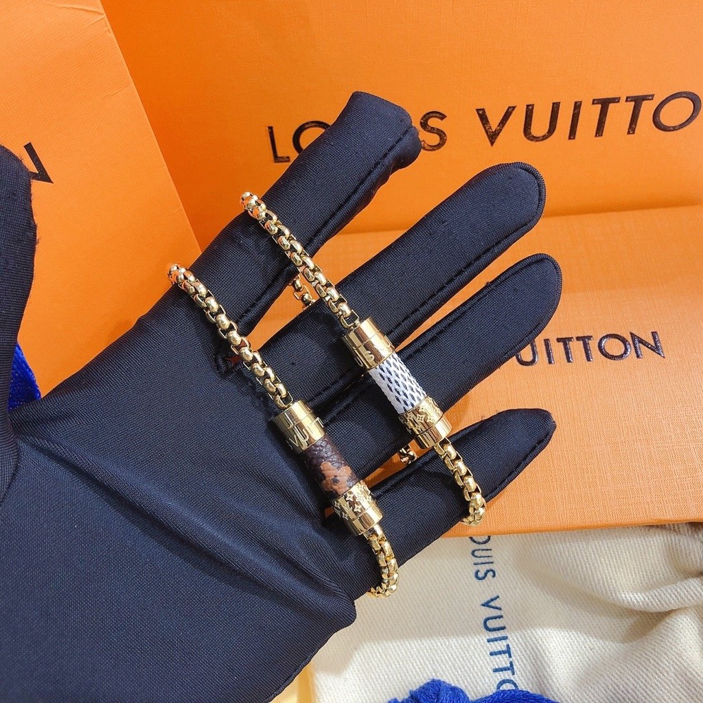 Vòng tay Louis Vuitton Monogram siêu cấp 1:1