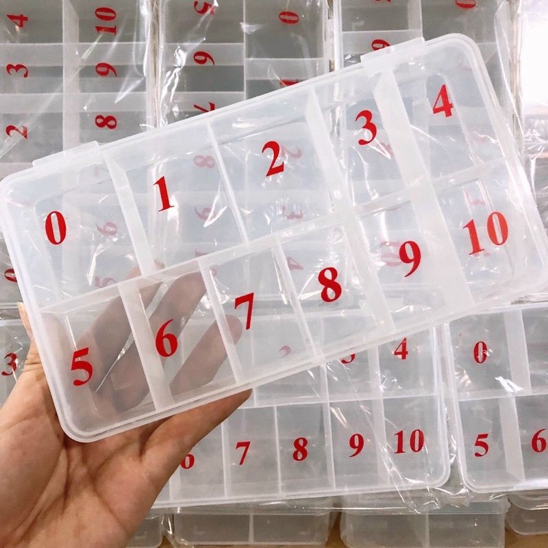 Hộp đựng móng giả size 10 ô và 11 ô