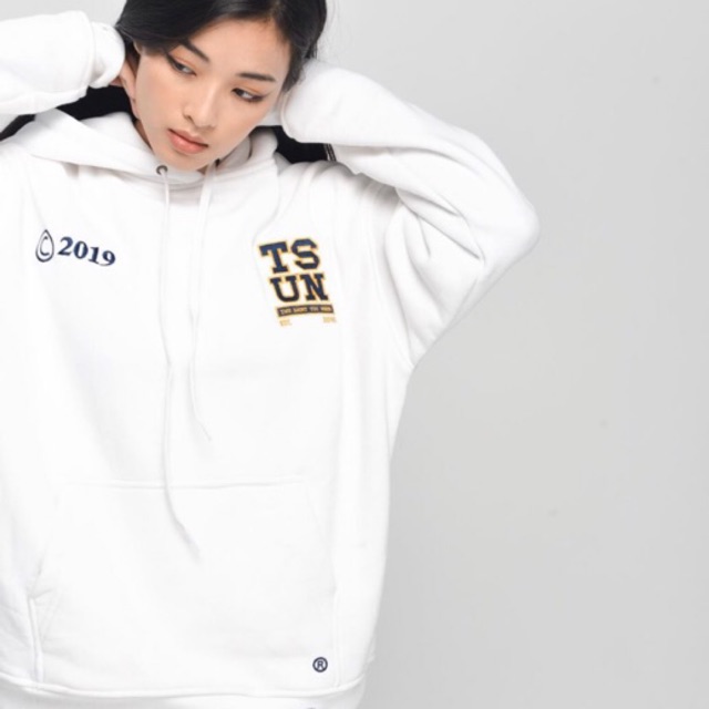 Hoodie tsun hotsell