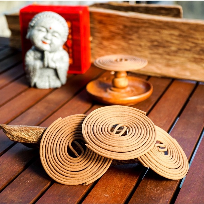 Nhang Vòng Khoanh Trầm Hương - 100% Trầm Hương Tự Nhiên - 1 hộp 9 khoanh đơn- 1 khoanh cháy 12h