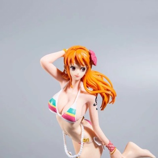 Mô hình nhân vật Nami mặc đồ bơi trong phim hoạt hình One Piece
