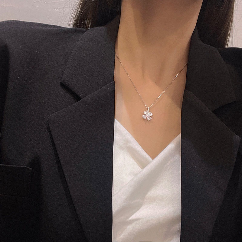 Vòng cổ Mạ Bạc Mặt Hoa Đính Đá Zircon Đơn Giản