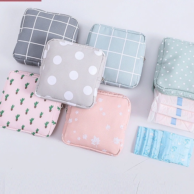 Túi Đựng Băng Vệ Sinh/Băng Vệ Sinh Họa Tiết Hoạt Hình Sức Chứa Lớn Tiện Dụng Cho Đi Du Lịch
