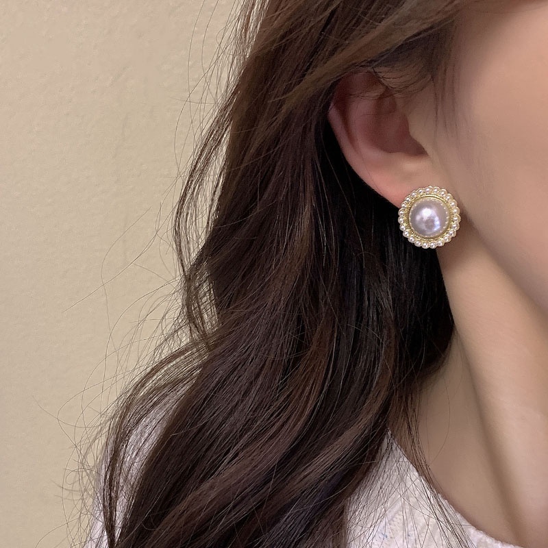 Chất lượng cao retro không xuyên thấu Hàn Quốc kẹp tai nữ mùa hè 2025 hợp thời trang khí chất bông tai ngọc trai