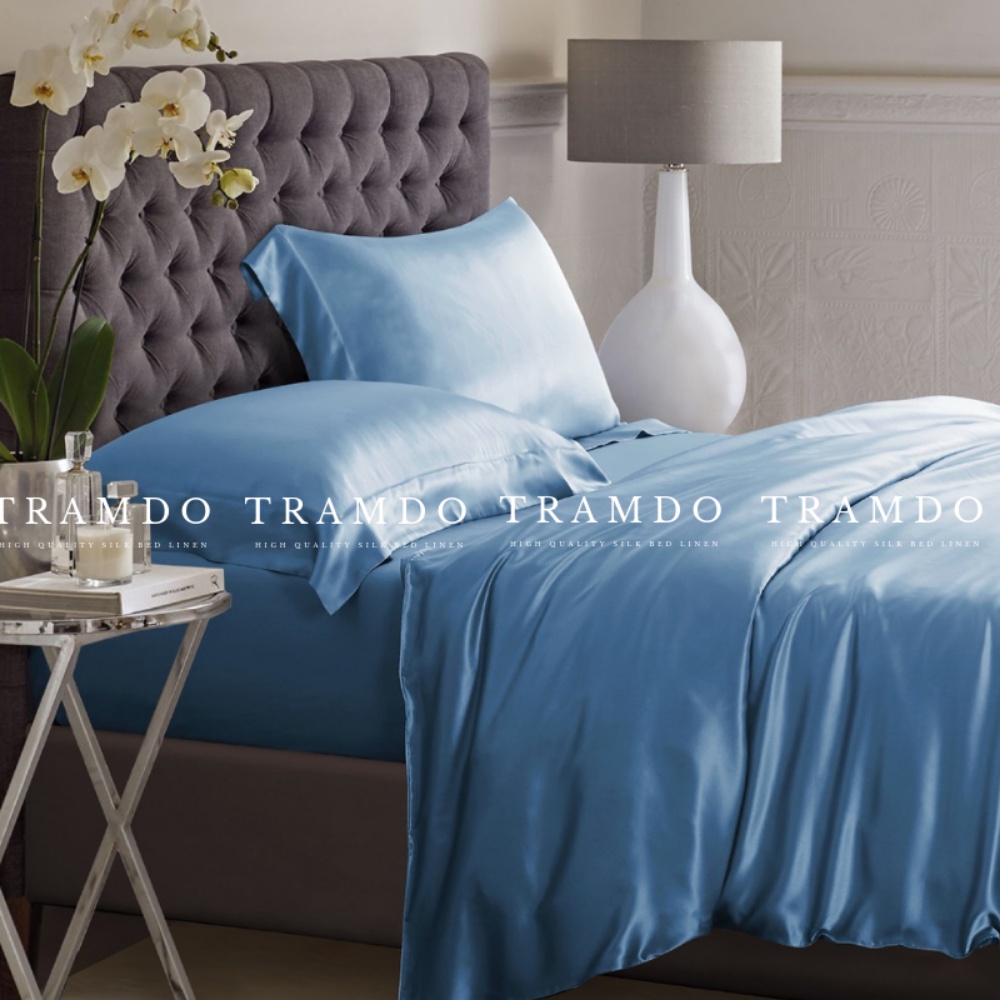 Ảnh Bộ Chăn Ga Gối Lụa Cao Cấp NITE9SILK TRAMDO BEDDING Màu Xanh Da Trời 2
