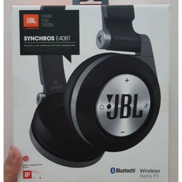 Tai nghe Bluetooth JBL E40BT ch nh h ng