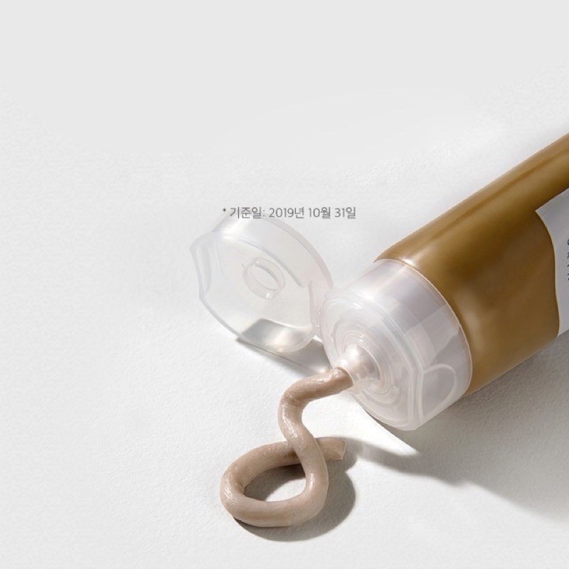 Sữa rửa mặt Skin1004 Madagascar Centella Ampoule Foam