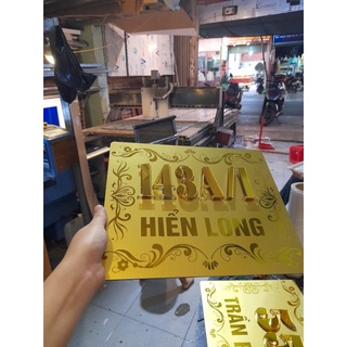 Bảng số nhà alu gương sang chảnh chỉ với 200.000. Tặng kèm keo dán mặt sau