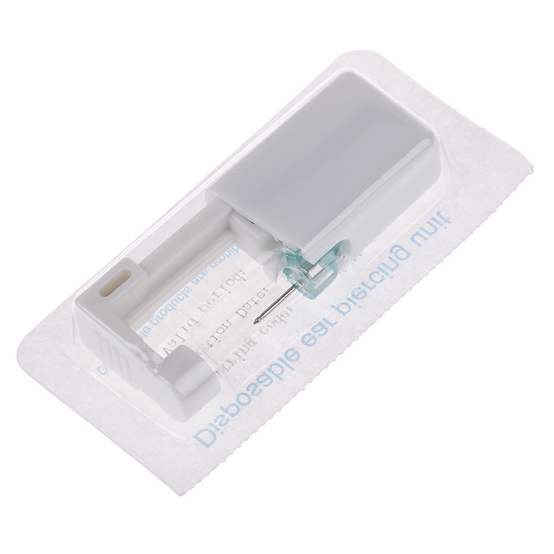 Dụng Cụ Bấm Lỗ Tai 4mm Dùng Một Lần Tiện Lợi