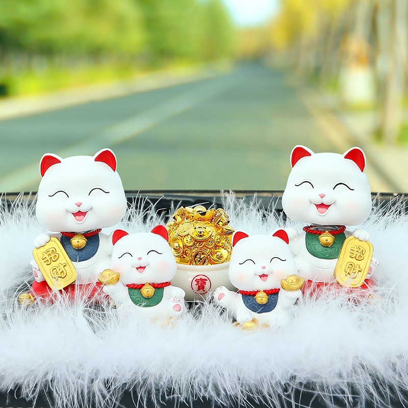 Decor mèo thần tài thỏi vàng đế lông trang trí taplo oto , hoặc để bàn làm việc có tặng kèm sáp thơm