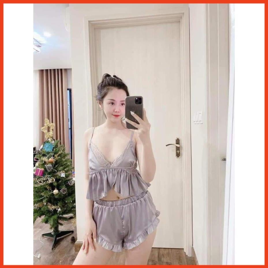 Set đồ ngủ hai dây lụa xẻ đùi  satin sexy cao cấp Bộ mặc nhà gợi cảm quyến rũ