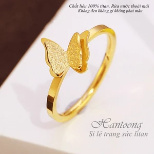 Nhẫn nữ titan không gỉ không phai màu hình bướm phun cát xinh xắn thời trang thanh lịch