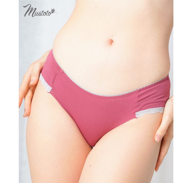 Quần Lót Nữ Cotton Organic Cao Cấp Lưng Thấp Phối Ren Gerbera Mustoto MQ18