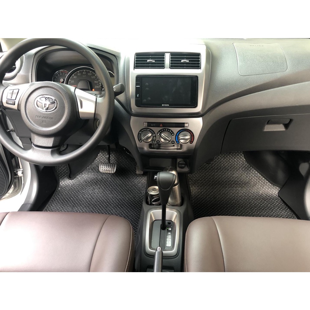Thảm lót ô tô KATA cho xe Toyota Wigo (2018 - 2022) - Khít với sàn, Chống trơn, Không mùi, Không ẩm mốc
