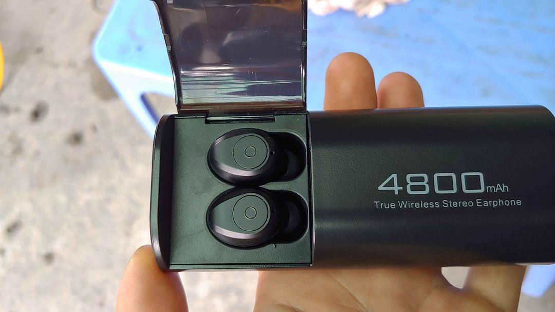 Núm tai và phụ kiện Amoi M75