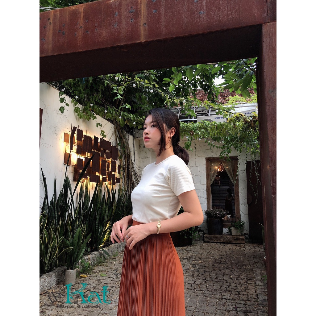Áo Thun Croptop Trơn tay ngắn The Kat House, chất vải thun tăm cao cấp, rõ từng chi tiết, không bay màu, nhàu vải