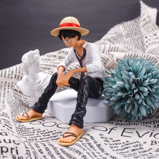 Mô hình nhân vật Luffy trong One Piece dành cho trang trí bánh
