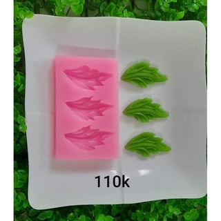 Vỉ 3 lá cúc
