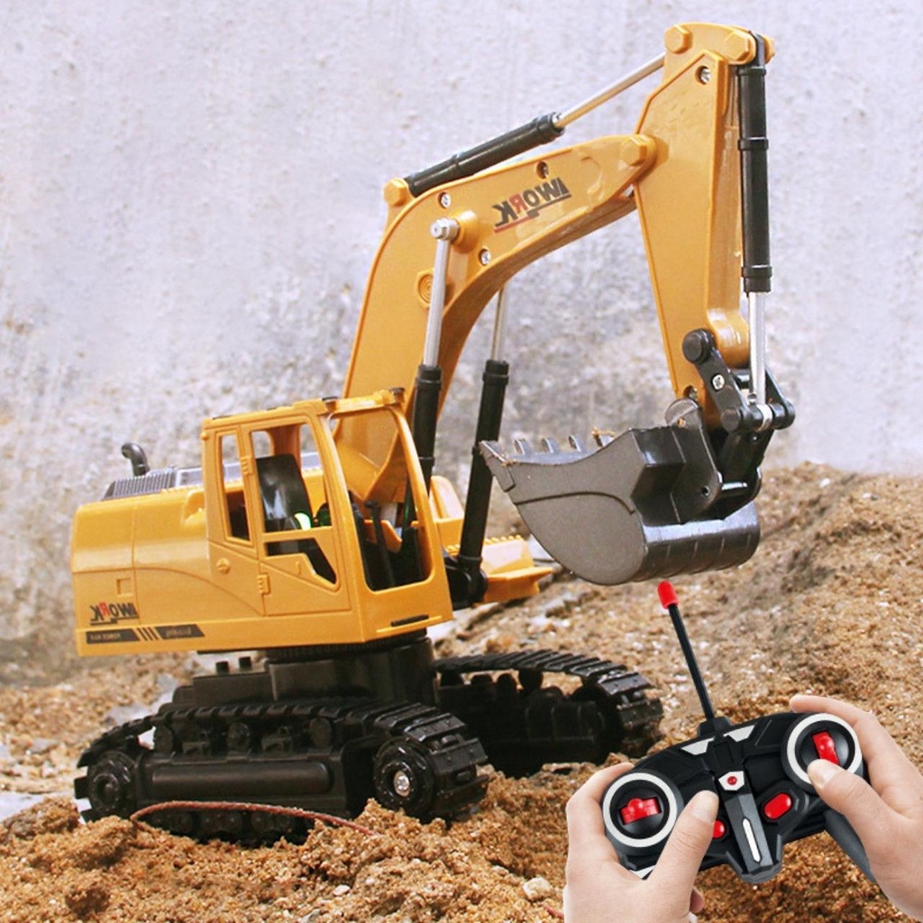 Máy xúc điều khiển từ xa đồ chơi cho bé có gầu sắt, bánh xích, đồ chơi điều khiển từ xa cho trẻ em BOBIKIDS MX01