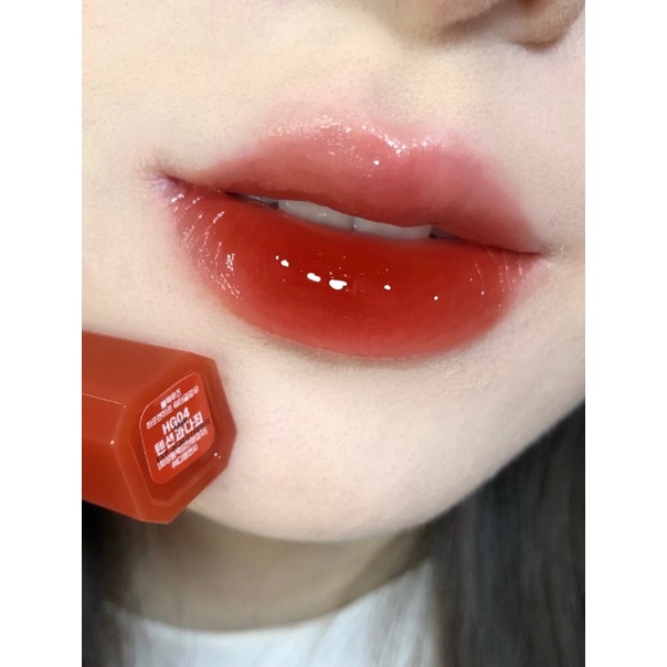 Son kem bóng lỳ Black Rouge Hafl N Hafl Water Glow [HG01-HG04 & HT01]