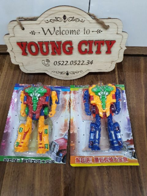 Đồ chơi robot / đồ chơi ô tô rô bốt biến hình mẫu mới nhất Youngcityshop